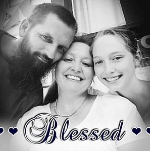 Meet your Posher, Mike-sonia